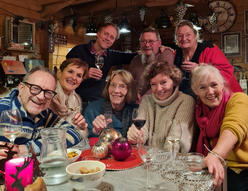 Buurtborrel brengt bosburen bijeen
