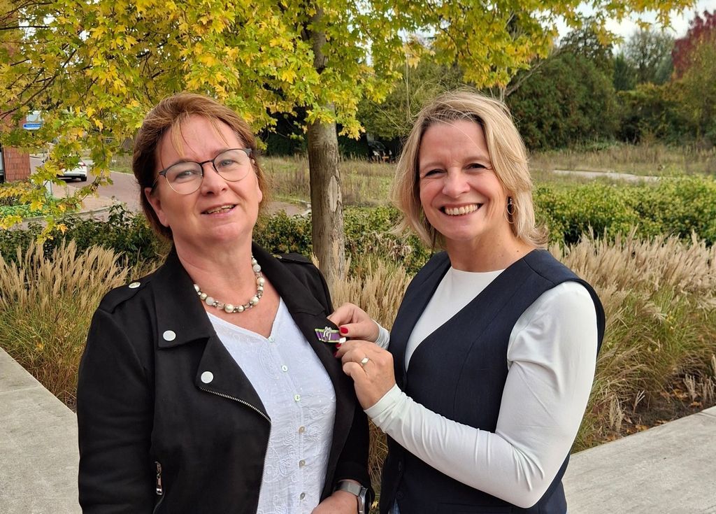 Gemeente huldigt mantelzorgers met nieuw lintje